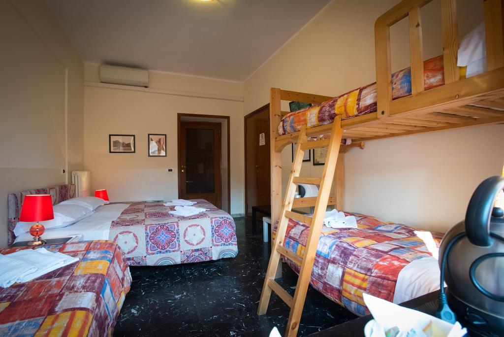 Hotel Quo Vadis à Rome Extérieur photo